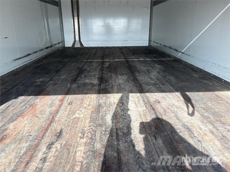 GMC Savana G3500 4x2 Refrigerated Truck Isotermos y frigoríficos