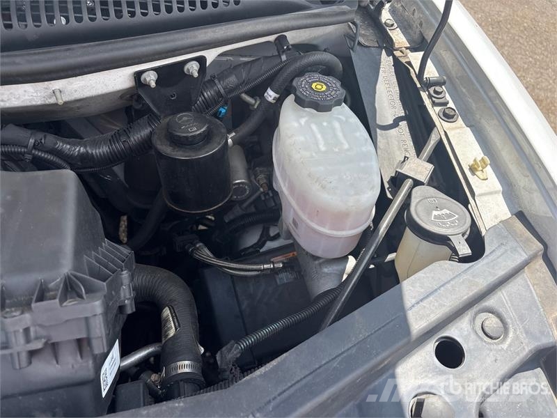 GMC Savana G3500 4x2 Refrigerated Truck Isotermos y frigoríficos