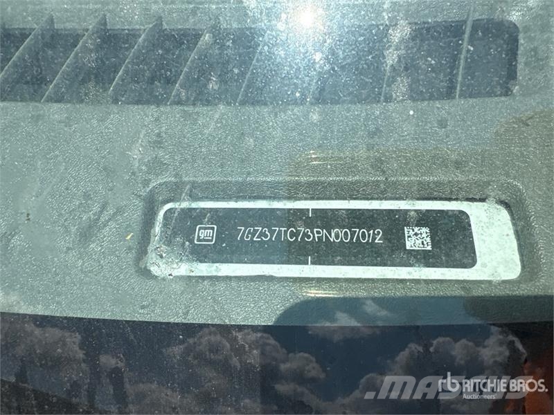 GMC Savana G3500 4x2 Refrigerated Truck Isotermos y frigoríficos