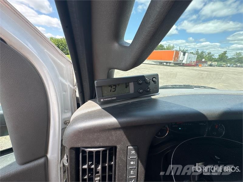 GMC Savana G3500 4x2 Refrigerated Truck Isotermos y frigoríficos