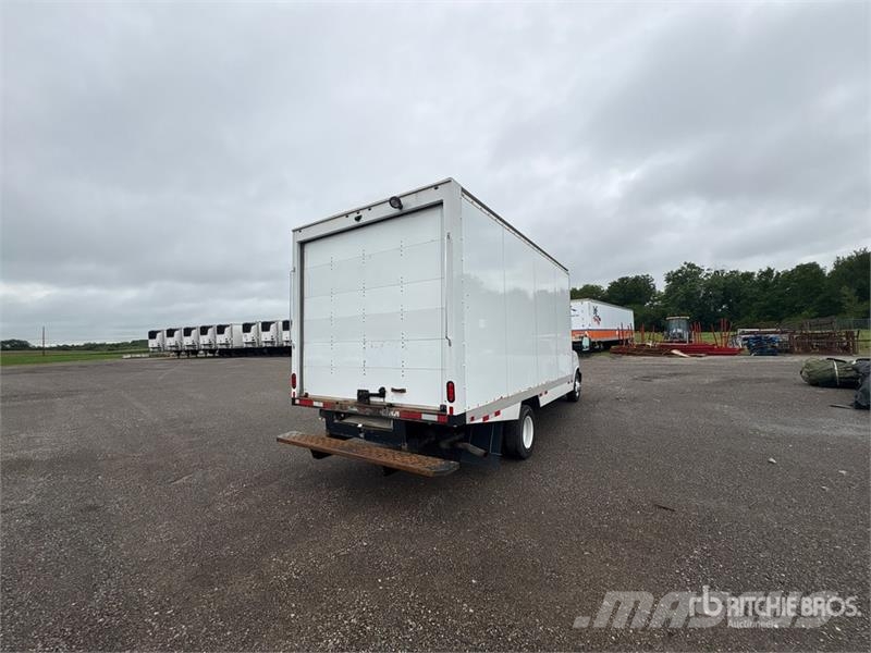 GMC Savana G3500 4x2 Refrigerated Truck Isotermos y frigoríficos