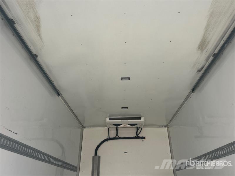 GMC Savana G3500 4x2 Refrigerated Truck Isotermos y frigoríficos