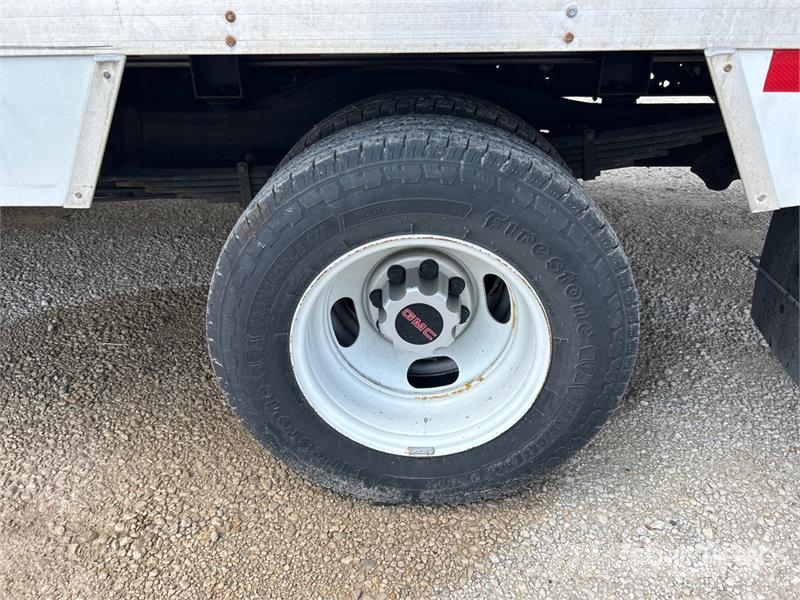 GMC Savana G3500 4x2 Refrigerated Truck Isotermos y frigoríficos
