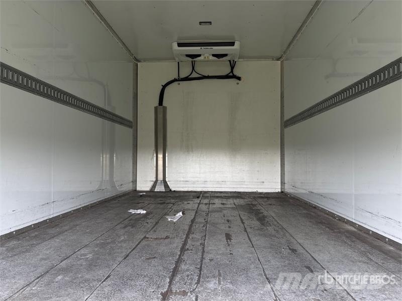 GMC Savana G3500 4x2 Refrigerated Truck Isotermos y frigoríficos