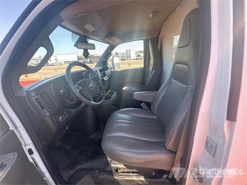 GMC Savana G3500 4x2 Refrigerated Truck Kravas automašīnas - refrižeratori