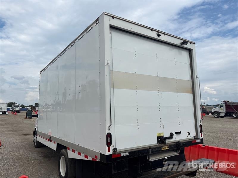 GMC Savana G3500 4x2 Refrigerated Truck Isotermos y frigoríficos
