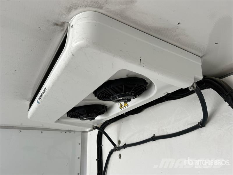 GMC Savana G3500 4x2 Refrigerated Truck Isotermos y frigoríficos