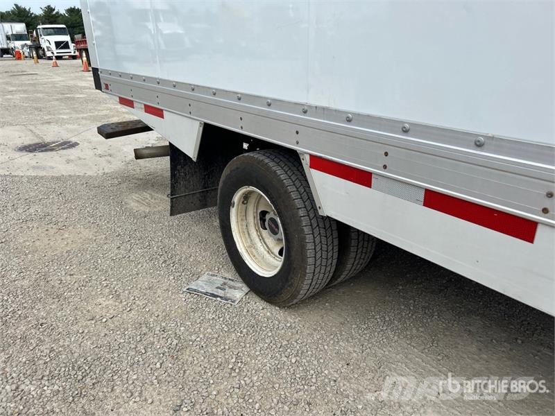 GMC Savana G3500 4x2 Refrigerated Truck Camion a temperatura controllata