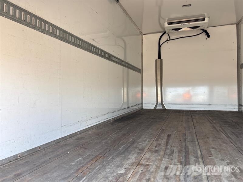 GMC Savana G3500 4x2 Refrigerated Truck Isotermos y frigoríficos