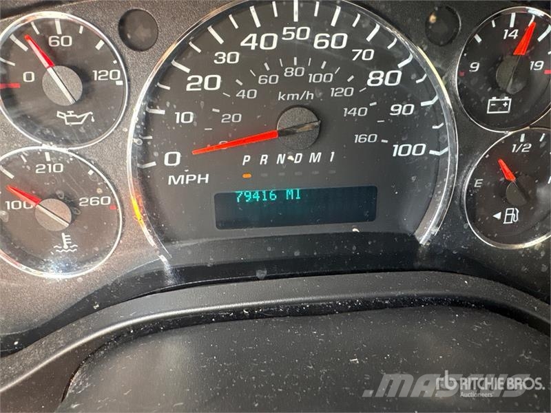 GMC Savana G3500 4x2 Refrigerated Truck Isotermos y frigoríficos
