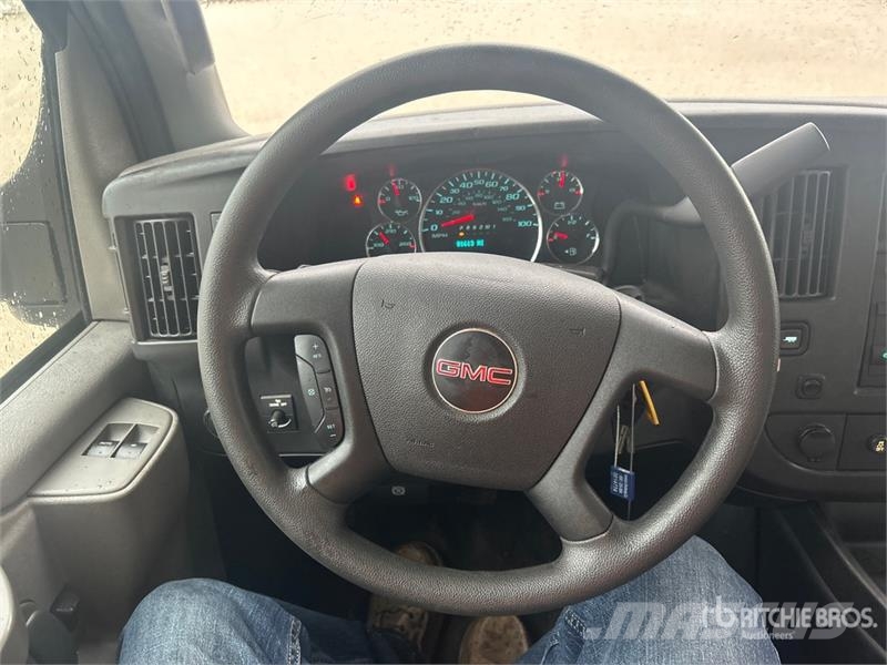 GMC Savana G3500 4x2 Refrigerated Truck Isotermos y frigoríficos