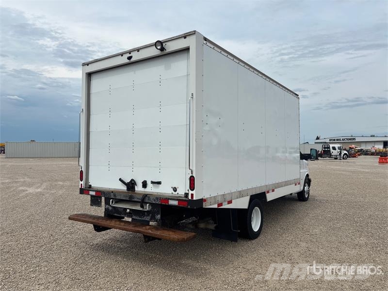 GMC Savana G3500 4x2 Refrigerated Truck Isotermos y frigoríficos