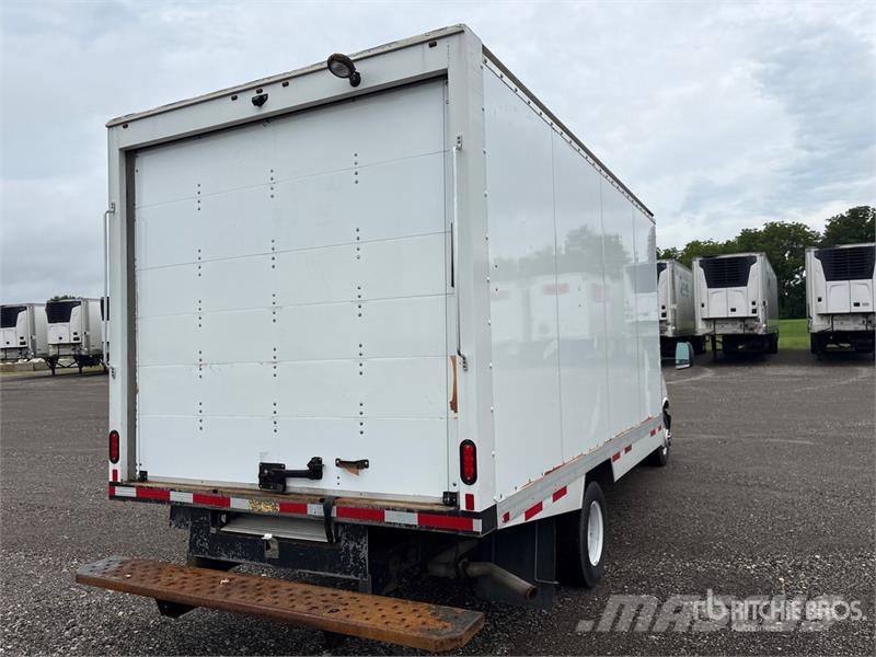 GMC Savana G3500 4x2 Refrigerated Truck Isotermos y frigoríficos