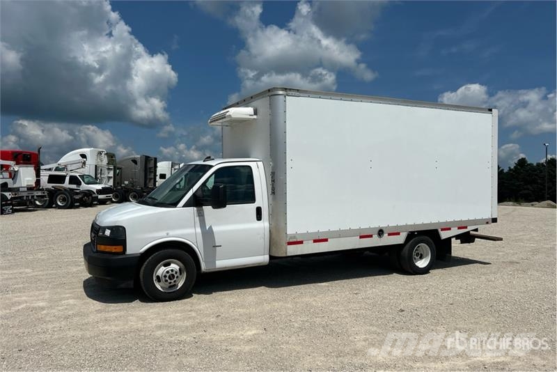 GMC Savana G3500 4x2 Refrigerated Truck Isotermos y frigoríficos