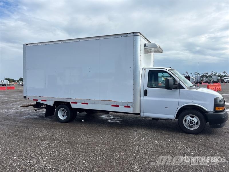 GMC Savana G3500 4x2 Refrigerated Truck Isotermos y frigoríficos