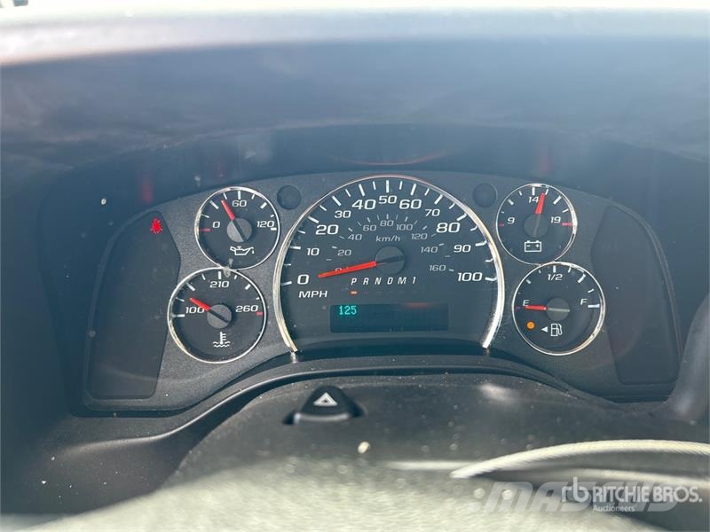 GMC Savana G3500 4x2 Refrigerated Truck Camion a temperatura controllata