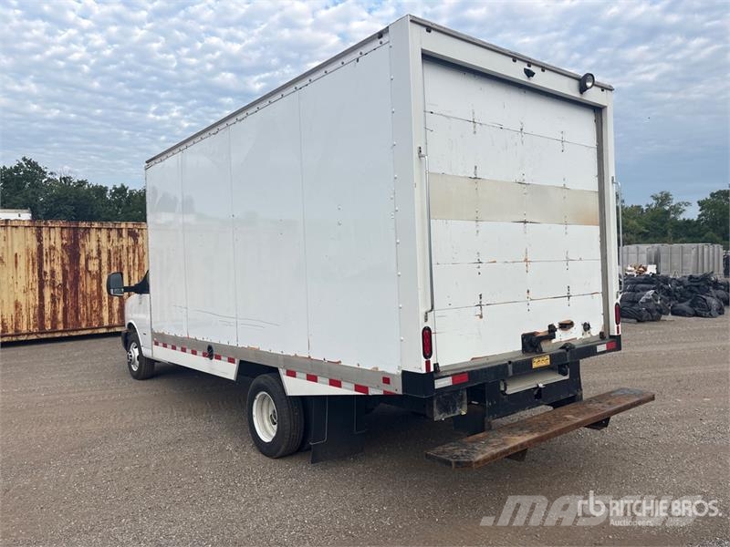 GMC Savana G3500 4x2 Refrigerated Truck Isotermos y frigoríficos