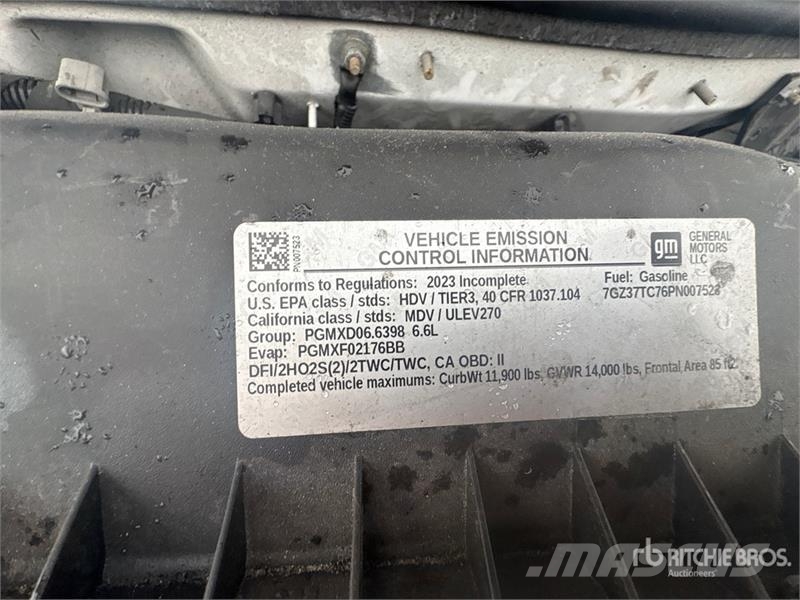 GMC Savana G3500 4x2 Refrigerated Truck Tovornjaki hladilniki