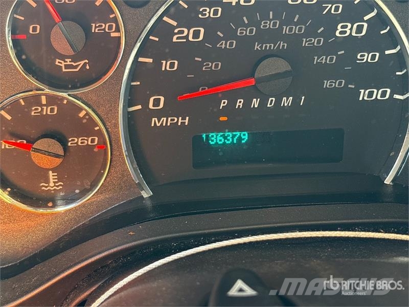 GMC Savana G3500 4x2 Refrigerated Truck Isotermos y frigoríficos