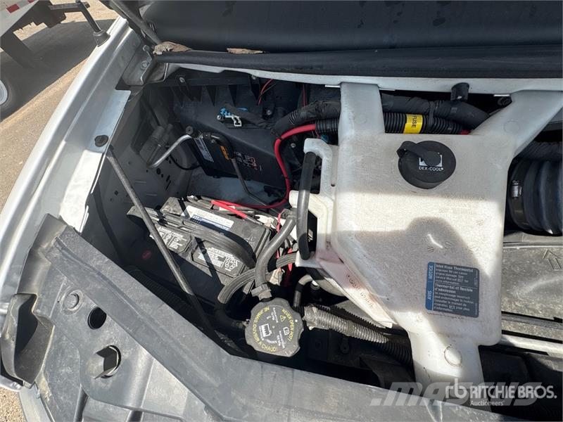 GMC Savana G3500 4x2 Refrigerated Truck Isotermos y frigoríficos