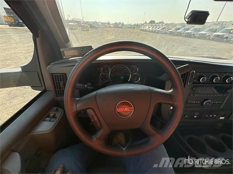 GMC Savana G3500 4x2 Refrigerated Truck Isotermos y frigoríficos