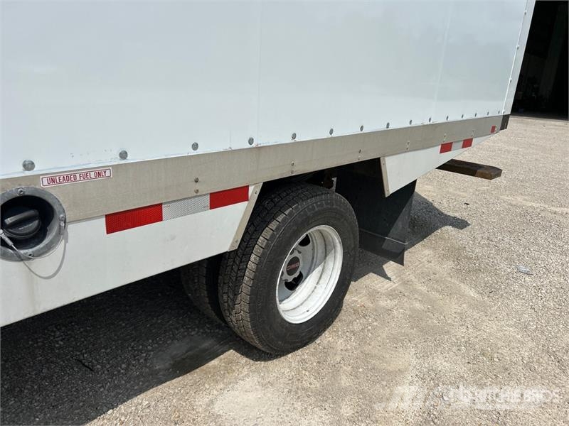 GMC Savana G3500 4x2 Refrigerated Truck Isotermos y frigoríficos