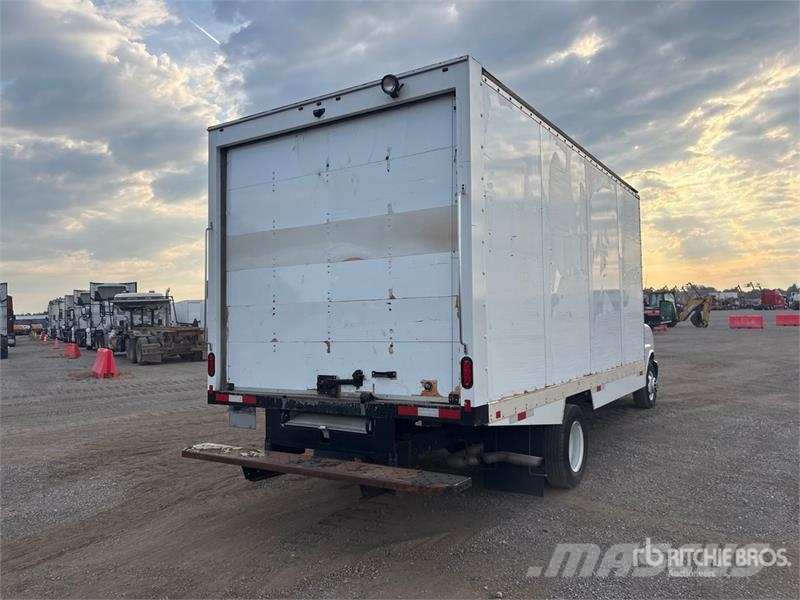 GMC Savana G3500 4x2 Refrigerated Truck Isotermos y frigoríficos