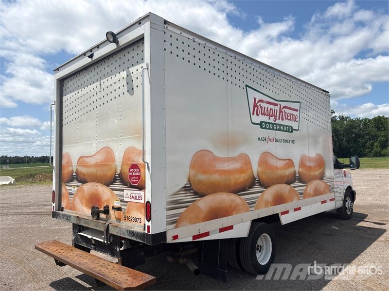 GMC Savana G3500 4x2 Refrigerated Truck Kamioni hladnjače