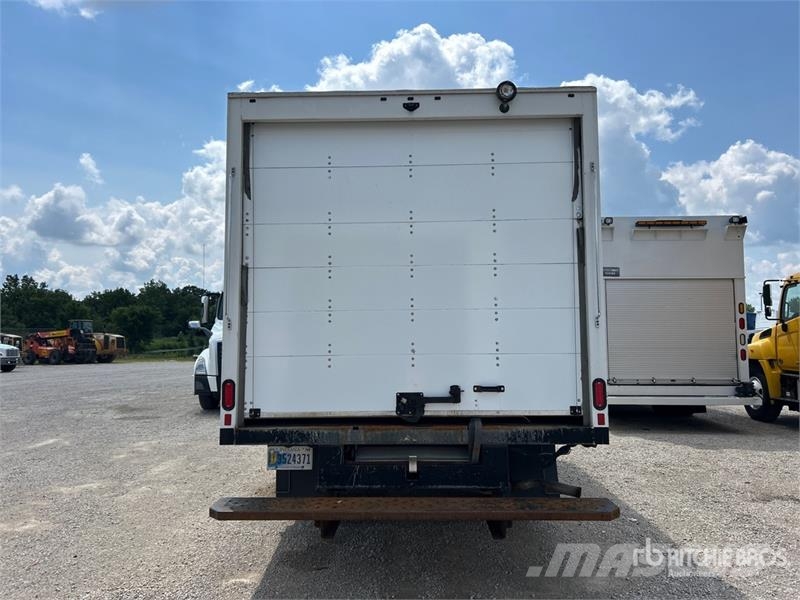 GMC Savana G3500 4x2 Refrigerated Truck Isotermos y frigoríficos