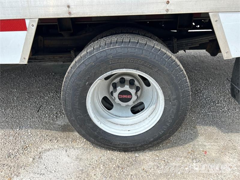 GMC Savana G3500 4x2 Refrigerated Truck Isotermos y frigoríficos