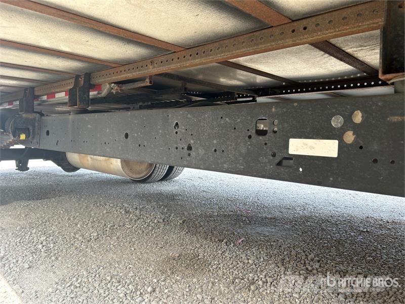 GMC Savana G3500 4x2 Refrigerated Truck Isotermos y frigoríficos