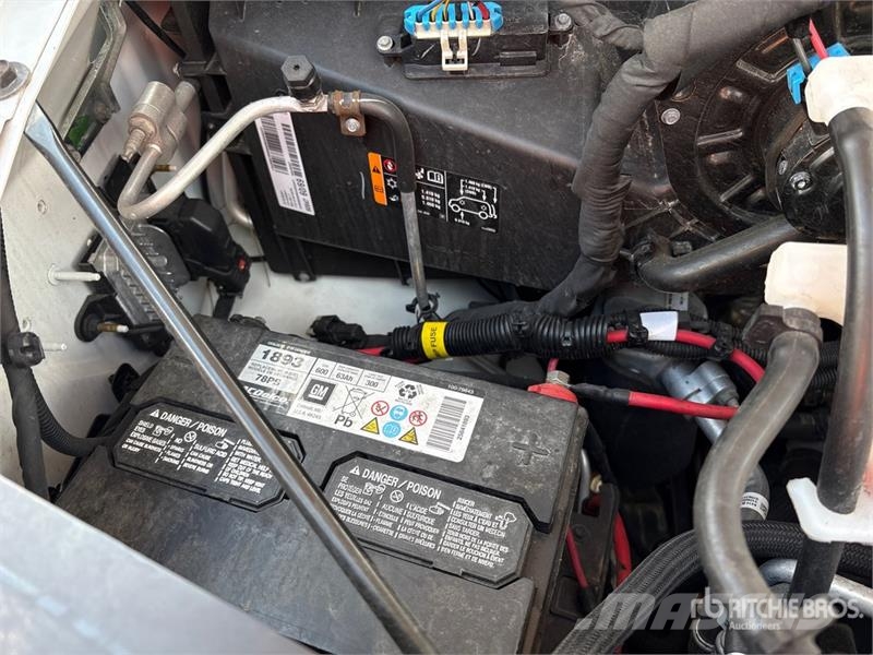 GMC Savana G3500 4x2 Refrigerated Truck Isotermos y frigoríficos