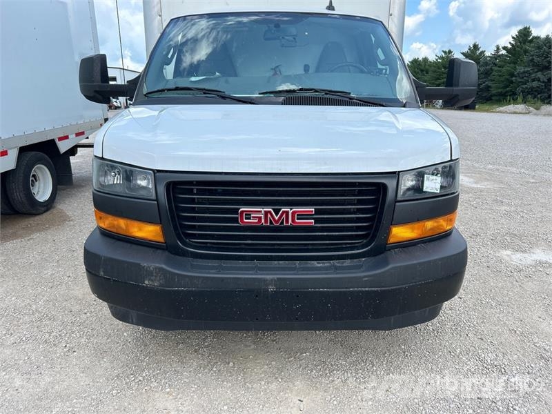 GMC Savana G3500 4x2 Refrigerated Truck Isotermos y frigoríficos