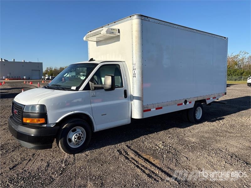 GMC Savana G3500 4x2 Refrigerated Truck Chladiarenské nákladné vozidlá