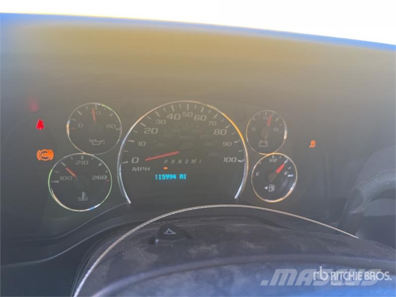 GMC Savana G3500 4x2 Van Truck Camion cassonati