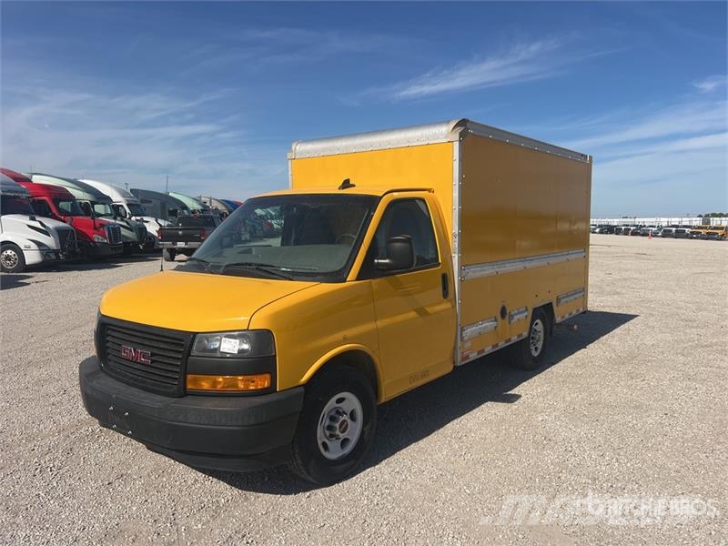 GMC Savana G3500 4x2 Van Truck Camion cassonati