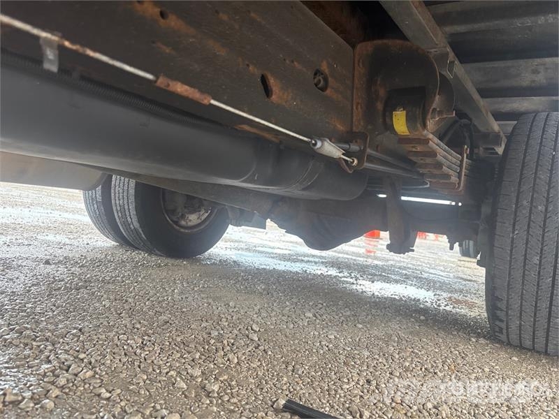 GMC Savana G3500 4x2 Van Truck Skriňová nadstavba