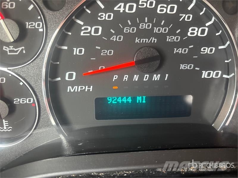 GMC Savana G3500 4x2 Van Truck Skriňová nadstavba