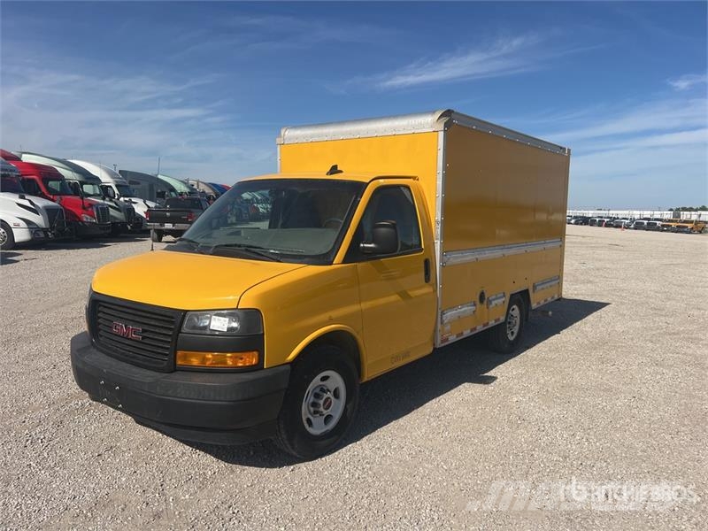 GMC Savana G3500 4x2 Van Truck Camion cassonati