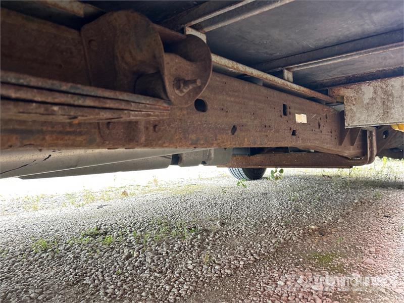 GMC Savana G3500 4x2 Van Truck Camion cassonati