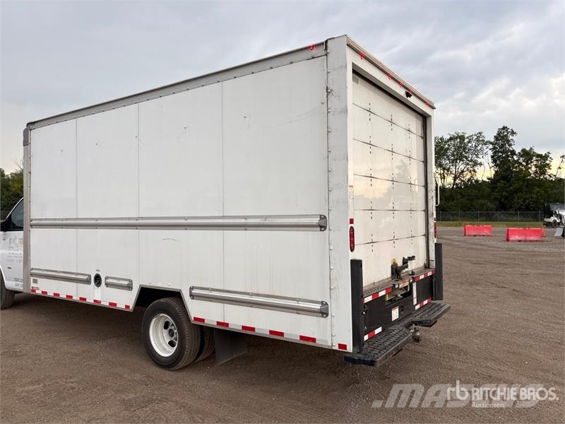 GMC Savana G3500 4x2 Van Truck Van Body Trucks