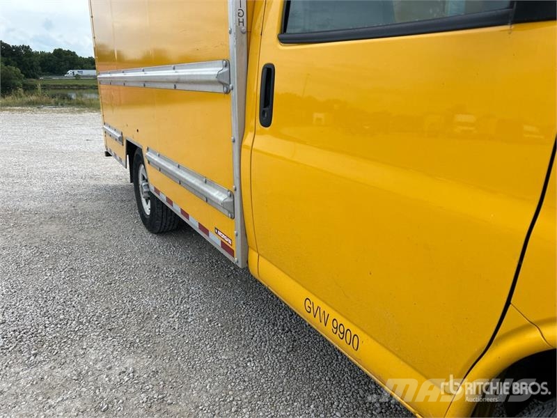 GMC Savana G3500 Van Truck 탑차 트럭