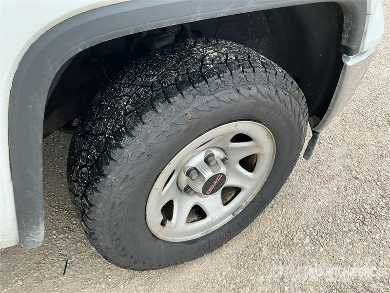GMC Sierra 1500 Otros