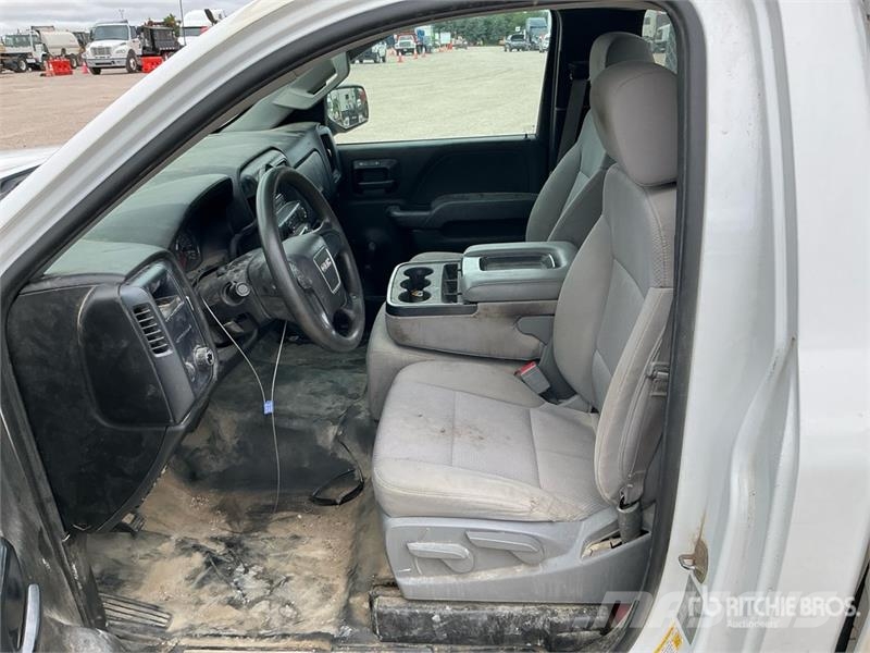 GMC Sierra 1500 Otros