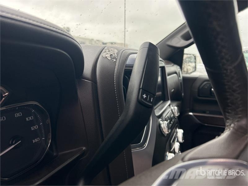 GMC Sierra 1500 Muu