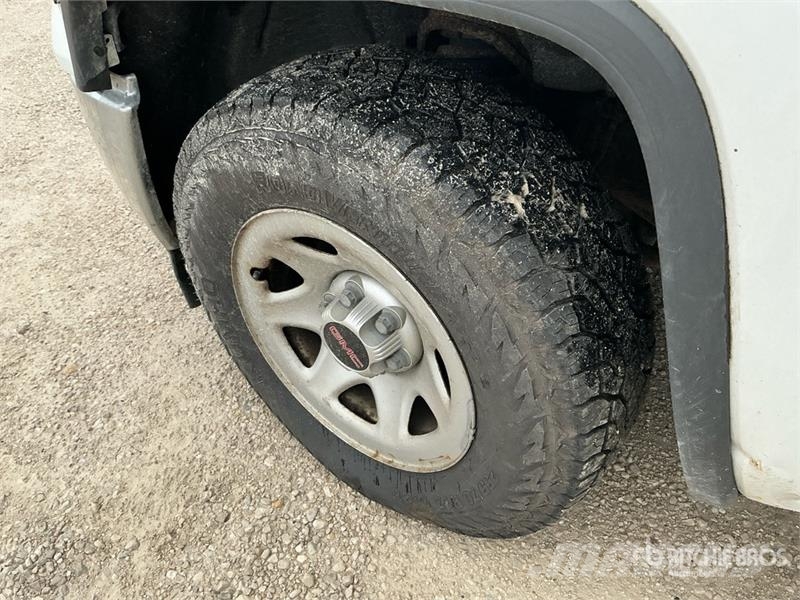 GMC Sierra 1500 Otros