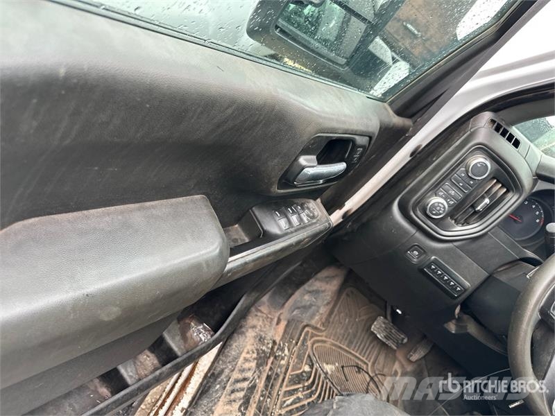 GMC Sierra 2500HD Andere Transporter