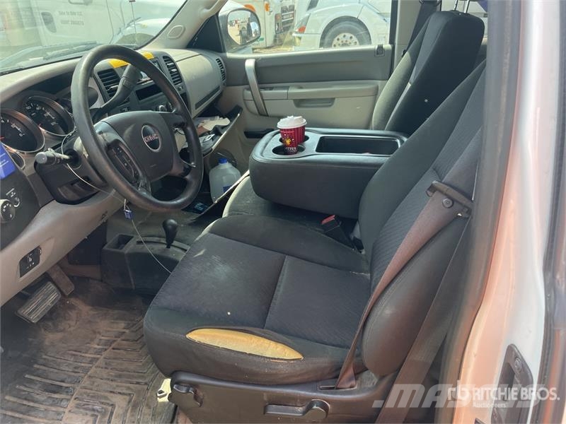 GMC Sierra 2500HD Ostalo