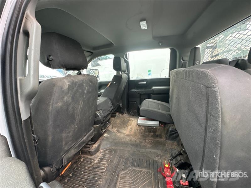GMC Sierra 2500HD Andere Transporter
