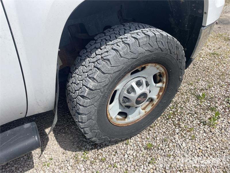 GMC Sierra 2500HD Ostalo